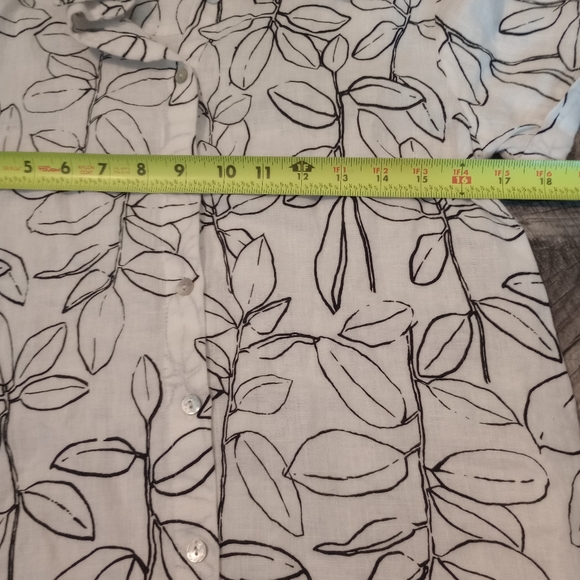 Cynthia Rowley 100% Linen Women's Size XS White Dress With Black Embrodery - Picture 3 of 6